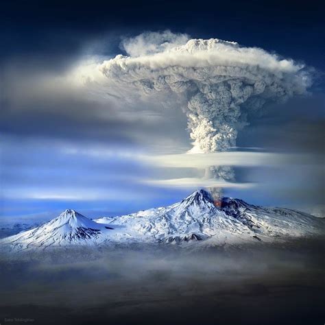 Mount Ararat eruption Արարատ լեռը ժայթքում | Mount Ararat (Ա… | Flickr