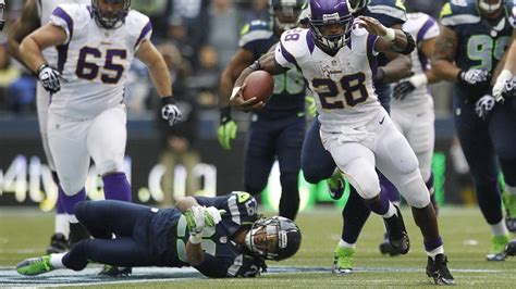 Week 9: Adrian Peterson Highlights