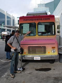 Steve & the Nanaqueens.com Soul Food Truck | nanaqueens webs… | Flickr