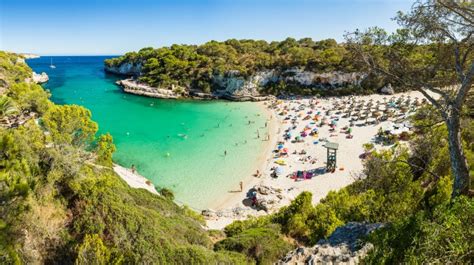 Guide to Balearic Islands Holidays | Bookmundi