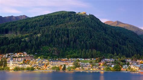 Queenstown Vacation Packages June 2017 - Book Queenstown Trips | Travelocity