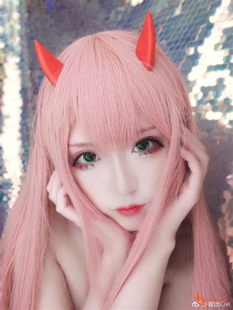 So cute zero two -darling in the franxx cosplay #Zerotwo #Darlinginthefranxx #cosplayclass ...