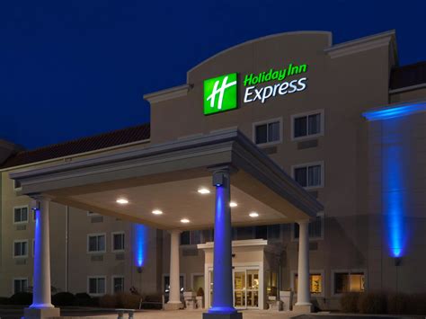 Hotels in Evansville, Indiana \\ Holiday Inn Express Evansville - West