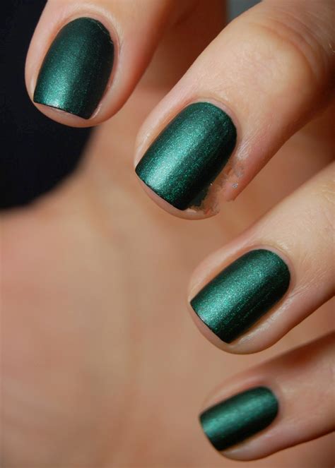 Green Dress Up Nail Designhttp://9ailsside.blogspot.com/Nail Side