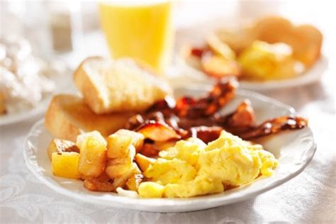 11 Best Breakfasts Near Westbrook | ExploringMaine.com