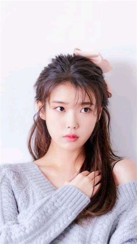 IU VISUAL in 2023 | Iu hair, Beauty girl, Hair styles