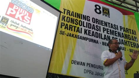 PKS | Ketua PKS Bekasi Barat Ucapkan Assalamualaikum pada 100 Anggota Baru PKS Jakasampurna