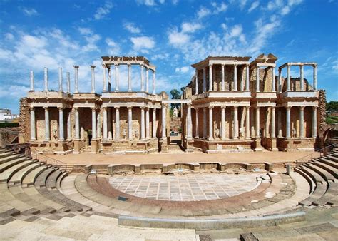 Fabulous photos of fascinating Roman ruins around the world ...