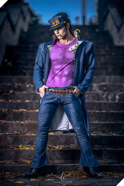 Ngất ngây với loạt ảnh cosplay Jotaro Kujo, khiến các fan nữ đứng ngồi ...