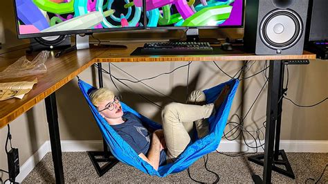 Using A Hammock Under My Desk - YouTube