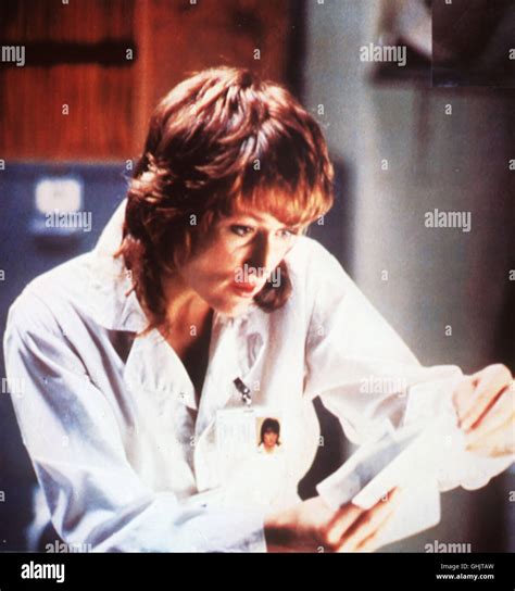 Die Gewerkschaftlerin Karen Silkwood (MERYL STREEP) deckt in einer Plutoniumfabrik einen ...