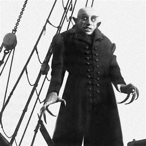 CELLULOID SLAMMER: 2 ½ Nosferatu