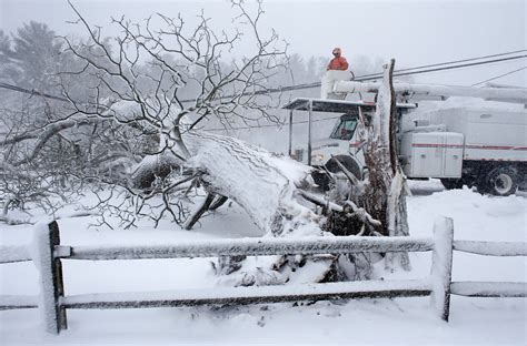 Relentless Weather: More Snow as Another Nor’easter Blasts New England ...