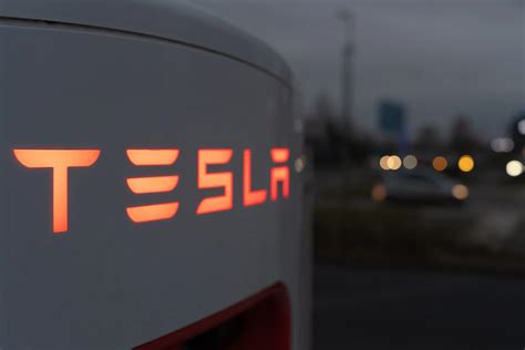 Inside the “Great Tesla Recall” of 2023 - Blog