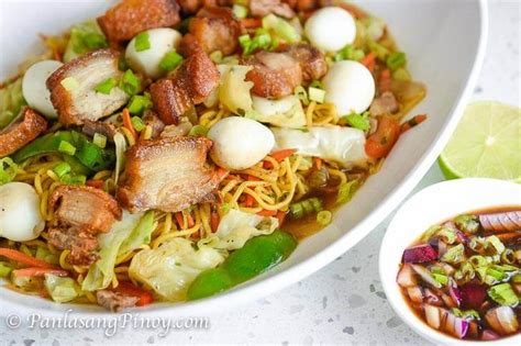 Pancit Cabagan Recipe - Panlasang Pinoy