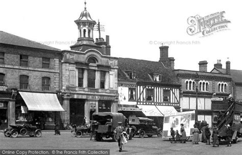 Photo of Hitchin, Market Place 1922 - Francis Frith