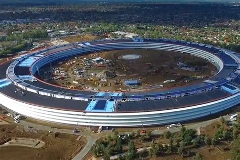 Watch the latest drone video of Apple’s new $5 billion Cupertino campus ...