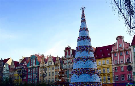 Why Wroclaw Has The Perfect Christmas Market - Heels In My Backpack