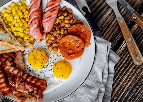 11 best full English breakfast spots in Singapore | Honeycombers