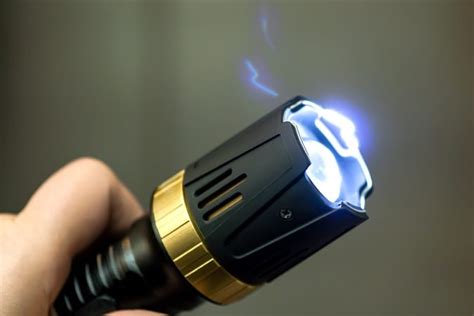 7 Best Stun Gun Flashlights Reviewed ("Flashlight Tasers") | Outdoor Empire