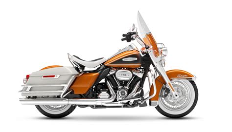 Electra Glide® Highway King | Durham Harley-Davidson®