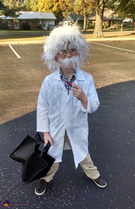 Little Albert Einstein Costume | Best DIY Costumes