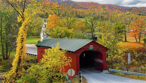 West Arlington, Vermont Covered Bridge Photograph by Robert Golub ...