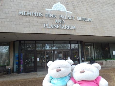 Memphis Pink Palace Museum and Planetarium: An Educational Enclave