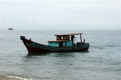 Jerit Nelayan Tradisional Aceh, Kapan Kapal Pukat Harimau Ditertibkan ...