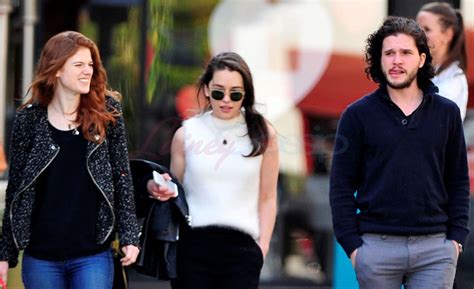 Emilia Clarke, Rose Leslie, and Kit Harington hanging out in LA|Lainey ...