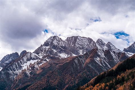 Snow Mountain Scenery Of Western Sichuan Plateau Background, Scenery, Landscape, Tourism ...