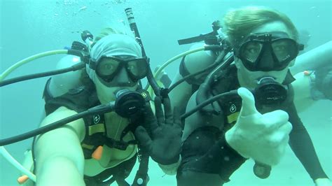 Things to do in Grenada- Scuba Dive - Tula's Endless Summer