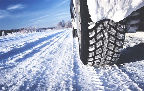 ¿Cómo son y cuánto cuestan las llantas de invierno para carros? | El ...