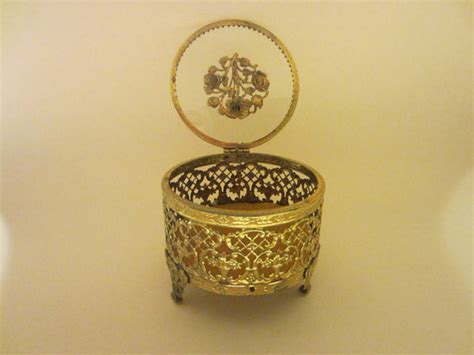 Mid Century Matson Style Ormolu Round Glass Top Rose Medallion Jewelry – Designer Unique Finds