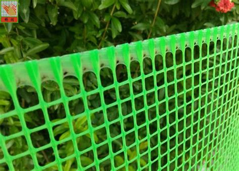 Plastic Garden Mesh Netting Fence , Garden Protection Netting Green Color