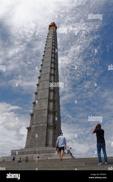 The Juche Tower in Pyongyang, North Korea against a deep blue sky Stock ...