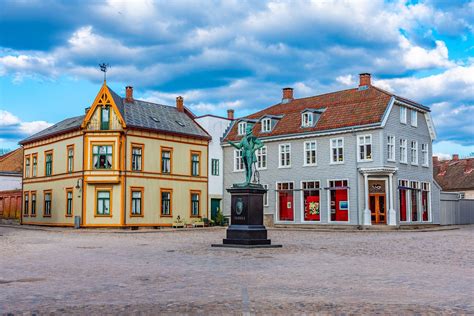 Gamle Fredrikstad: The Charming Old Town of Fredrikstad - Life in Norway