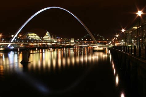 Newcastle Quayside at Night Editorial Photography - Image of bridges ...