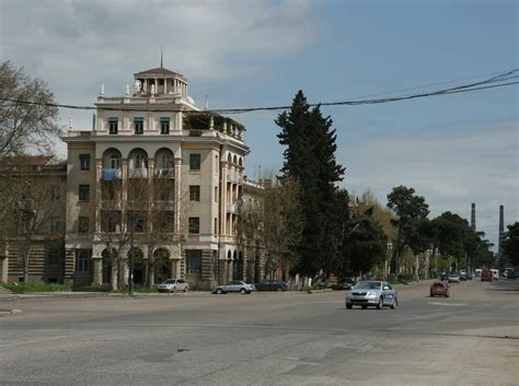 File:Kostava Street, Rustavi (Photo A. Muhranoff, 2011).jpg - Wikimedia Commons