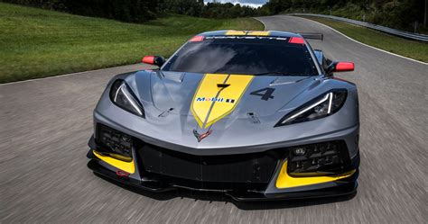 2020 Chevy Corvette C8.R Racer Unveiled As Spectacular Follow-Up To C7.R