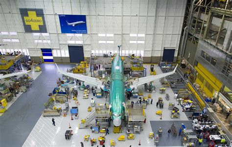 Boeing's 737 MAX begins to take form - Economy Class & Beyond