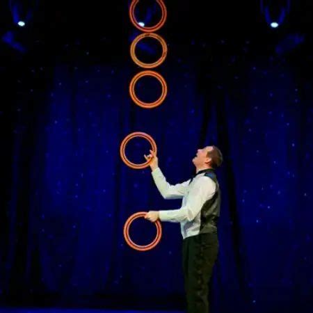 Book Comedy Variety Entertainer - Circus Show in Las Vegas | Scarlett ...