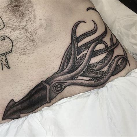 Squid Tattoo Ideas That Reveal The Beauty Of These Magnificent Animals