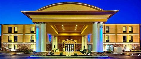 HOLIDAY INN EXPRESS CHILLICOTHE EAST, AN IHG HOTEL (Ohio) - Hotel ...