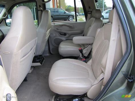 2001 Ford Expedition Eddie Bauer interior Photo #38115655 | GTCarLot.com