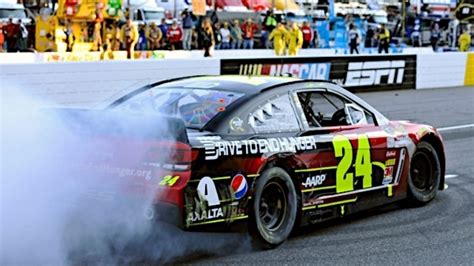 Jeff Gordon wins at Martinsville, helps Chevrolet clinch Manufacturer ...