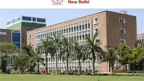 AIIMS Delhi Recruitment 2020: Applications invited for Lab Technician, Field Attendant and Other ...