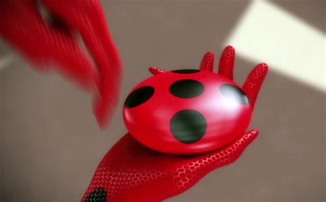 Yo-yo | Miraculous ladybug toys, Ladybug, Miraculous ladybug costume