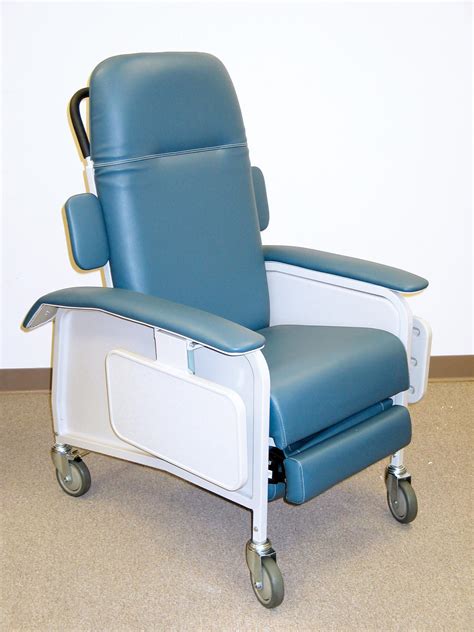 Brandt Industries - Chairs - Blood Collection - Clinical Care Recliner