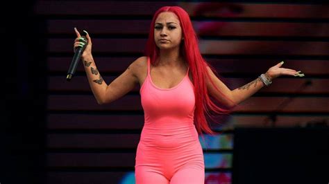 Bhad Bhabie's Boyfriend Le Vaughn, Who Is Bhad Bhabie Dating Now? Bhad Bhabie OnlyFans ...